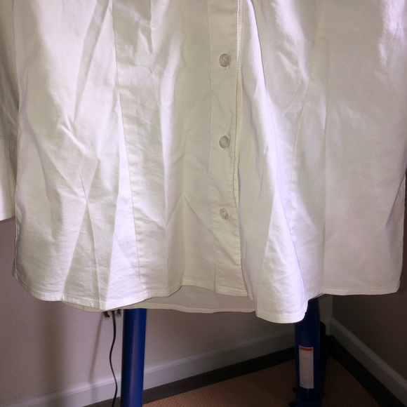 International Concepts White Button Up V Neck - Picture 2 of 3